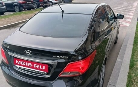 Hyundai Solaris II рестайлинг, 2014 год, 950 000 рублей, 3 фотография