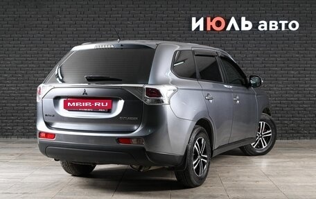 Mitsubishi Outlander III рестайлинг 3, 2012 год, 1 400 000 рублей, 5 фотография