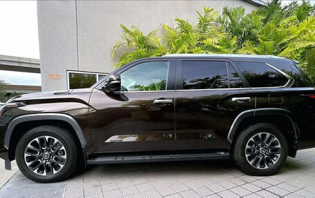 Toyota Sequoia, 2024 год, 11 306 264 рублей, 4 фотография