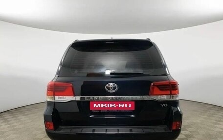 Toyota Land Cruiser 200, 2016 год, 5 170 000 рублей, 6 фотография