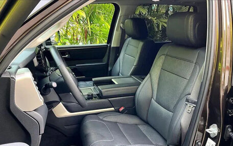 Toyota Sequoia, 2024 год, 11 306 264 рублей, 15 фотография