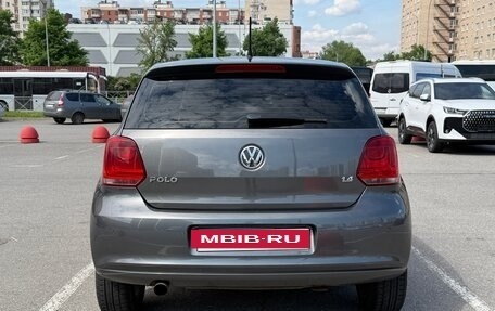 Volkswagen Polo VI (EU Market), 2012 год, 675 000 рублей, 2 фотография