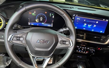 Chevrolet Trax, 2023 год, 1 490 000 рублей, 13 фотография
