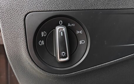 Volkswagen Tiguan II, 2019 год, 1 790 000 рублей, 13 фотография
