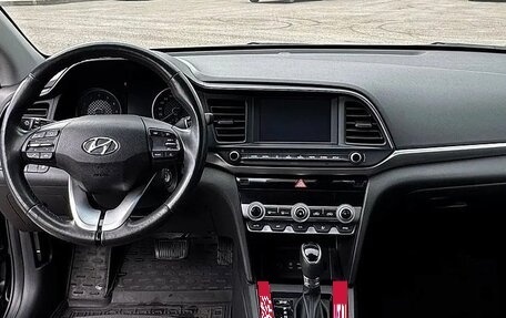 Hyundai Elantra VI рестайлинг, 2019 год, 1 430 000 рублей, 6 фотография