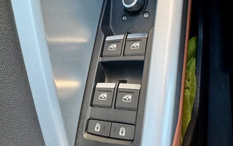 Audi Q3, 2021 год, 3 900 000 рублей, 21 фотография