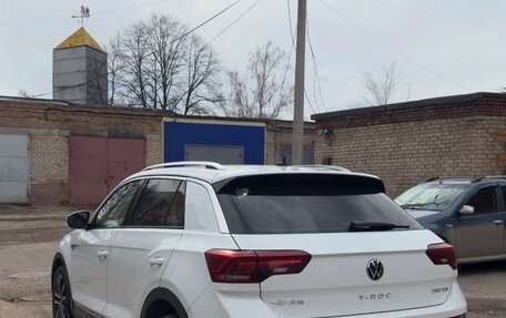 Volkswagen T-Roc I, 2022 год, 1 600 000 рублей, 4 фотография