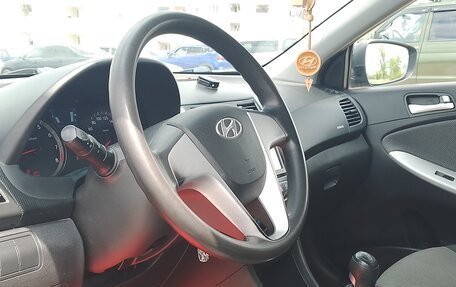 Hyundai Solaris II рестайлинг, 2012 год, 730 000 рублей, 9 фотография