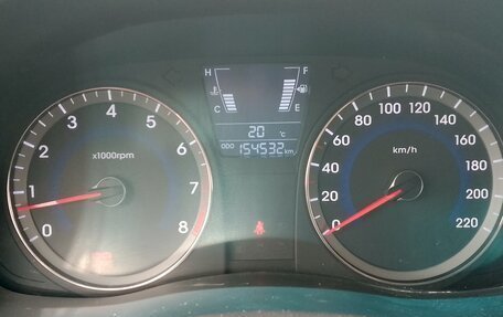 Hyundai Solaris II рестайлинг, 2012 год, 730 000 рублей, 13 фотография