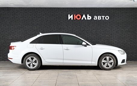 Audi A4, 2017 год, 2 100 000 рублей, 8 фотография
