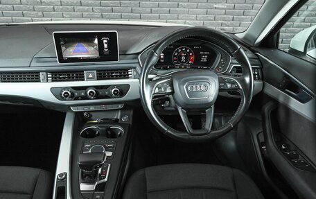 Audi A4, 2017 год, 2 100 000 рублей, 12 фотография