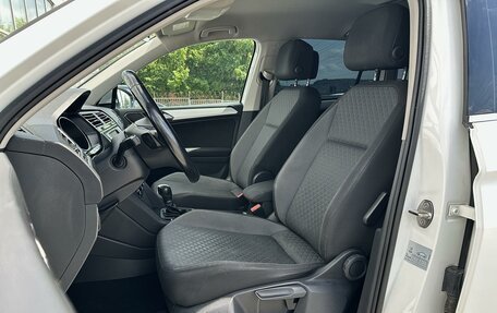 Volkswagen Tiguan II, 2017 год, 2 300 000 рублей, 8 фотография