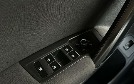 Volkswagen Tiguan II, 2017 год, 2 300 000 рублей, 20 фотография