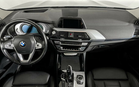 BMW X3, 2018 год, 2 880 000 рублей, 12 фотография