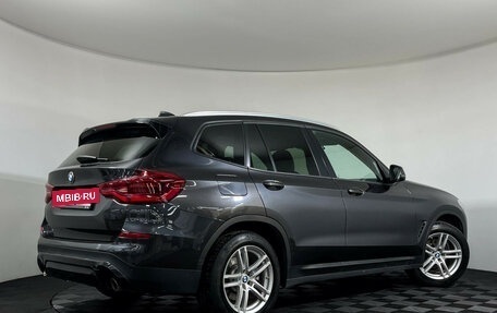 BMW X3, 2018 год, 2 880 000 рублей, 2 фотография