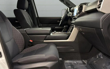 Toyota Sequoia, 2025 год, 11 374 086 рублей, 16 фотография