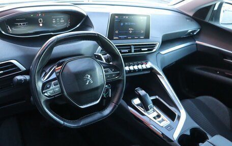 Peugeot 3008 II, 2018 год, 1 729 000 рублей, 5 фотография