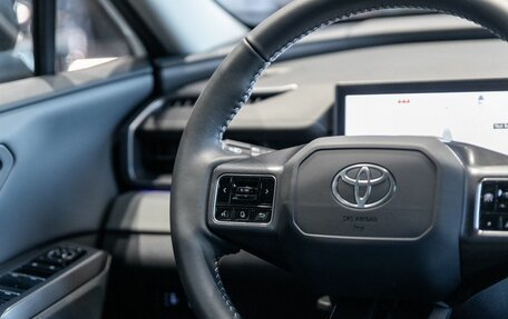 Toyota RAV4, 2026 год, 4 540 000 рублей, 15 фотография