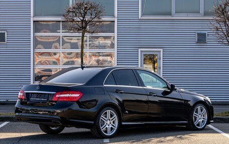Mercedes-Benz E-Класс, 2012 год, 1 195 000 рублей, 6 фотография