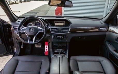 Mercedes-Benz E-Класс, 2012 год, 1 195 000 рублей, 17 фотография