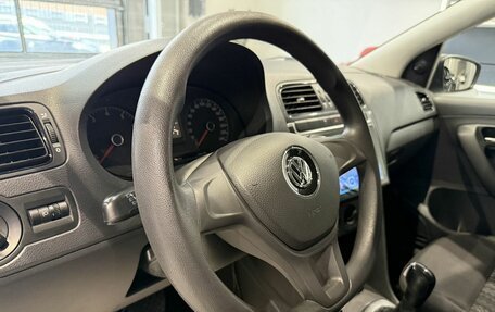 Volkswagen Polo VI (EU Market), 2016 год, 950 000 рублей, 9 фотография