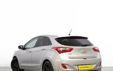 Hyundai i30 II рестайлинг, 2013 год, 999 000 рублей, 7 фотография