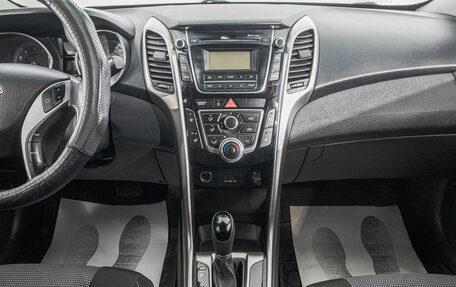 Hyundai i30 II рестайлинг, 2013 год, 999 000 рублей, 18 фотография