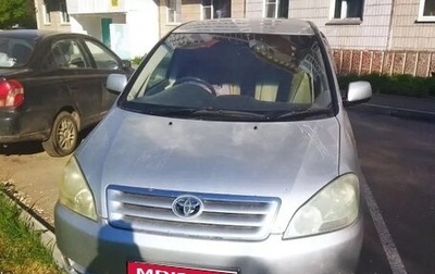 Toyota Ipsum II, 2002 год, 870 000 рублей, 1 фотография