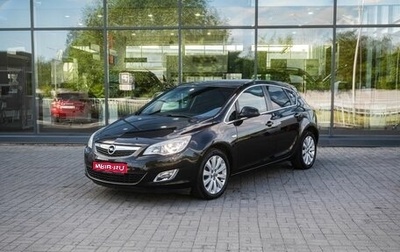 Opel Astra J, 2011 год, 750 000 рублей, 1 фотография