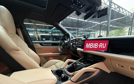 Porsche Cayenne III, 2025 год, 11 894 000 рублей, 14 фотография