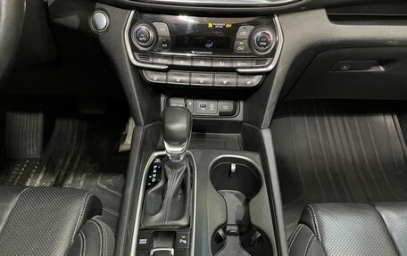 Hyundai Santa Fe IV, 2018 год, 3 500 000 рублей, 15 фотография