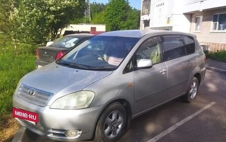 Toyota Ipsum II, 2002 год, 870 000 рублей, 4 фотография