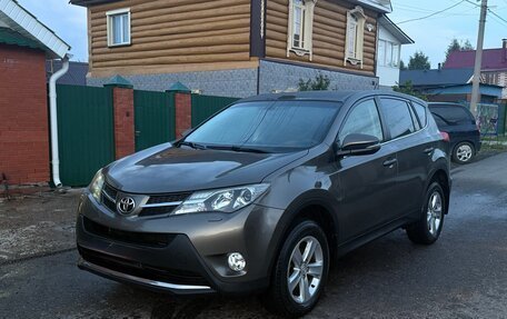 Toyota RAV4, 2013 год, 1 949 000 рублей, 2 фотография