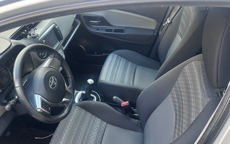 Toyota Yaris III рестайлинг, 2016 год, 860 000 рублей, 7 фотография