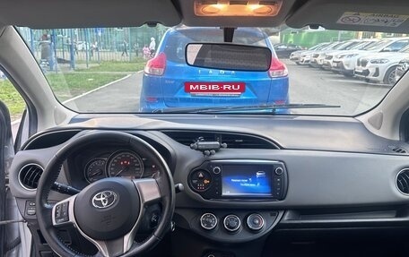 Toyota Yaris III рестайлинг, 2016 год, 860 000 рублей, 11 фотография