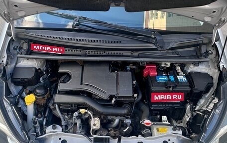 Toyota Yaris III рестайлинг, 2016 год, 860 000 рублей, 5 фотография