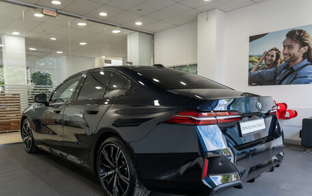BMW 5 серия, 2023 год, 7 450 000 рублей, 4 фотография