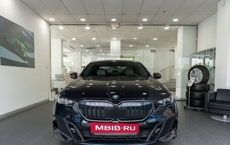 BMW 5 серия, 2023 год, 7 450 000 рублей, 5 фотография