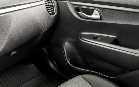 KIA Rio IV, 2022 год, 1 850 000 рублей, 14 фотография