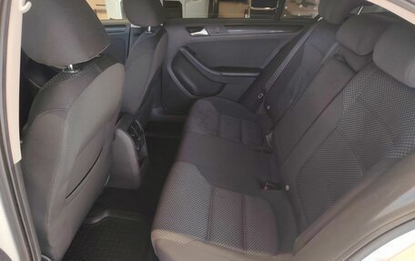 Volkswagen Jetta VI, 2014 год, 980 000 рублей, 14 фотография