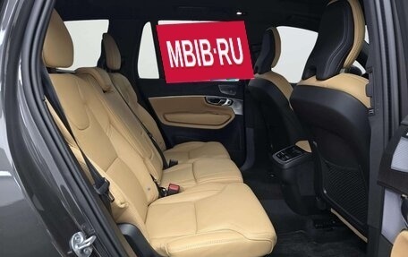 Volvo XC90 II рестайлинг, 2025 год, 8 230 000 рублей, 9 фотография