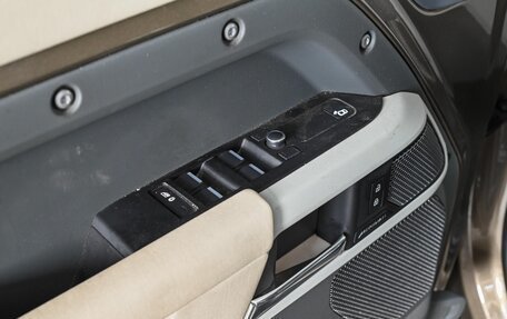 Land Rover Defender II, 2020 год, 5 270 000 рублей, 15 фотография