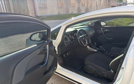 Opel Astra J, 2012 год, 800 000 рублей, 8 фотография