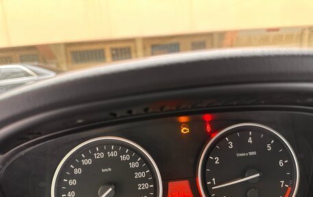 BMW 5 серия, 2008 год, 950 000 рублей, 8 фотография