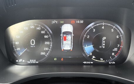 Volvo XC60 II, 2021 год, 3 950 000 рублей, 10 фотография