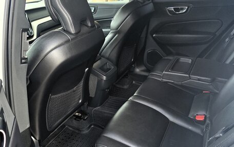 Volvo XC60 II, 2021 год, 3 950 000 рублей, 18 фотография