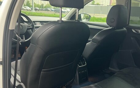 Skoda Octavia, 2017 год, 1 550 000 рублей, 10 фотография