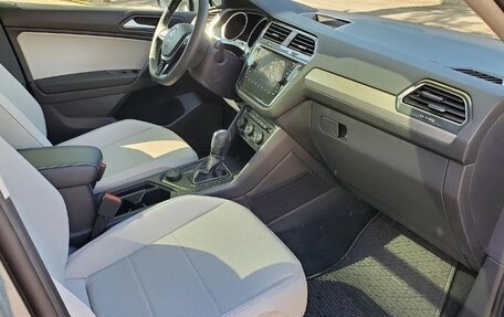 Volkswagen Tiguan II, 2020 год, 2 267 000 рублей, 9 фотография