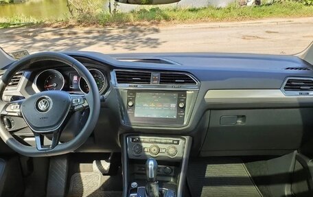 Volkswagen Tiguan II, 2020 год, 2 267 000 рублей, 10 фотография