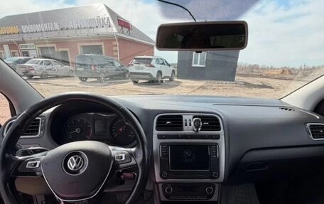 Volkswagen Polo VI (EU Market), 2018 год, 1 100 000 рублей, 13 фотография
